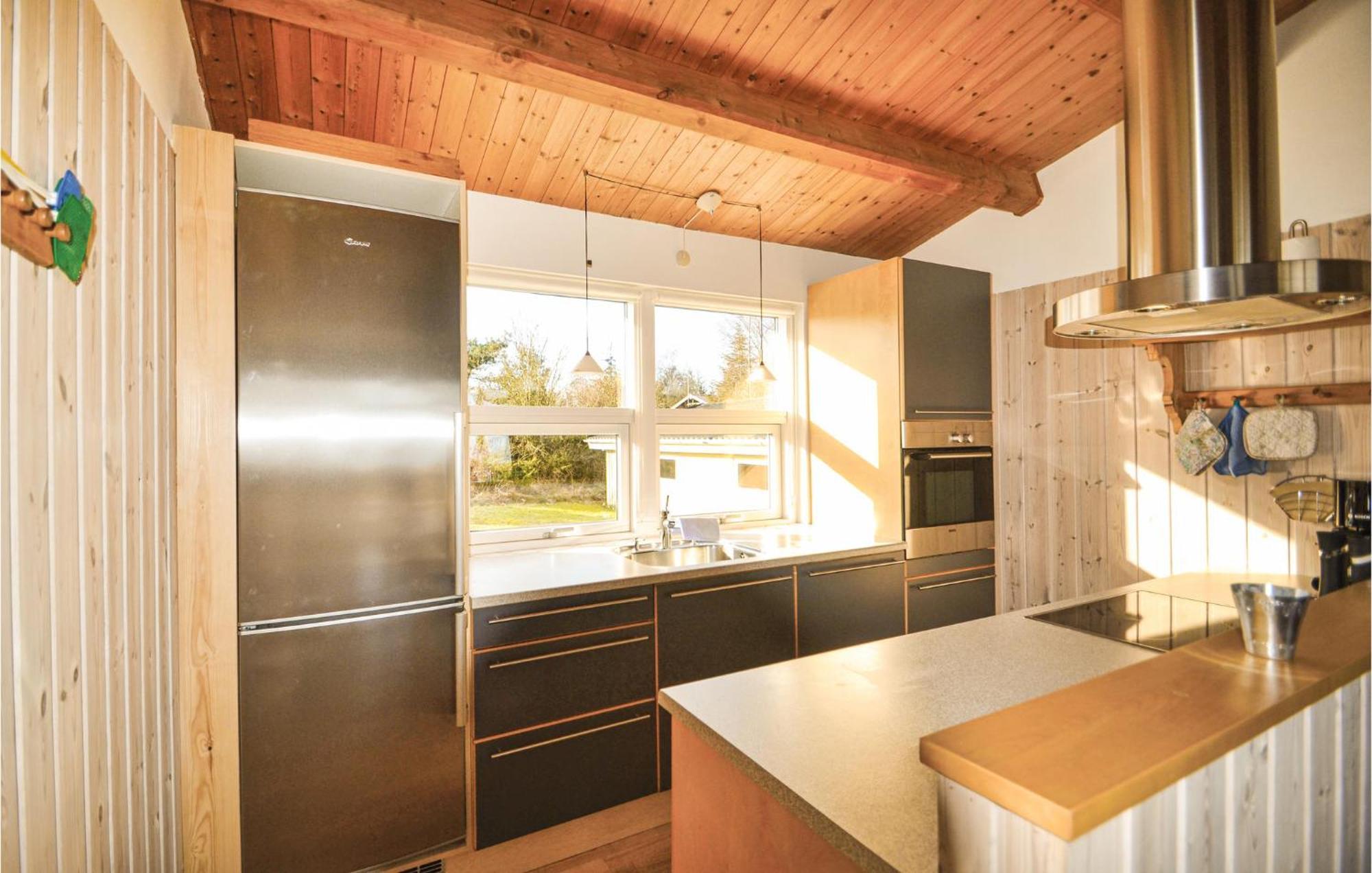 Amazing Home In Orsted With Kitchen Exteriér fotografie